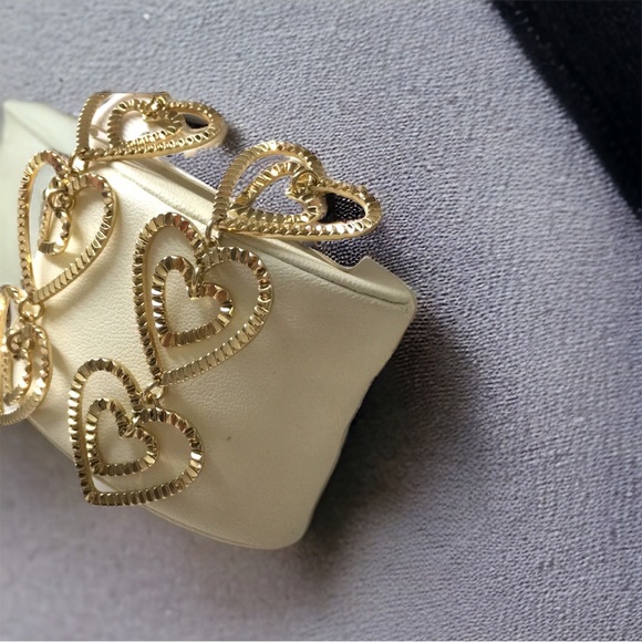 🍀SUGARFIX by Baublebar Stacked Gold Heart Drop Earrings - Picture 4 of 5